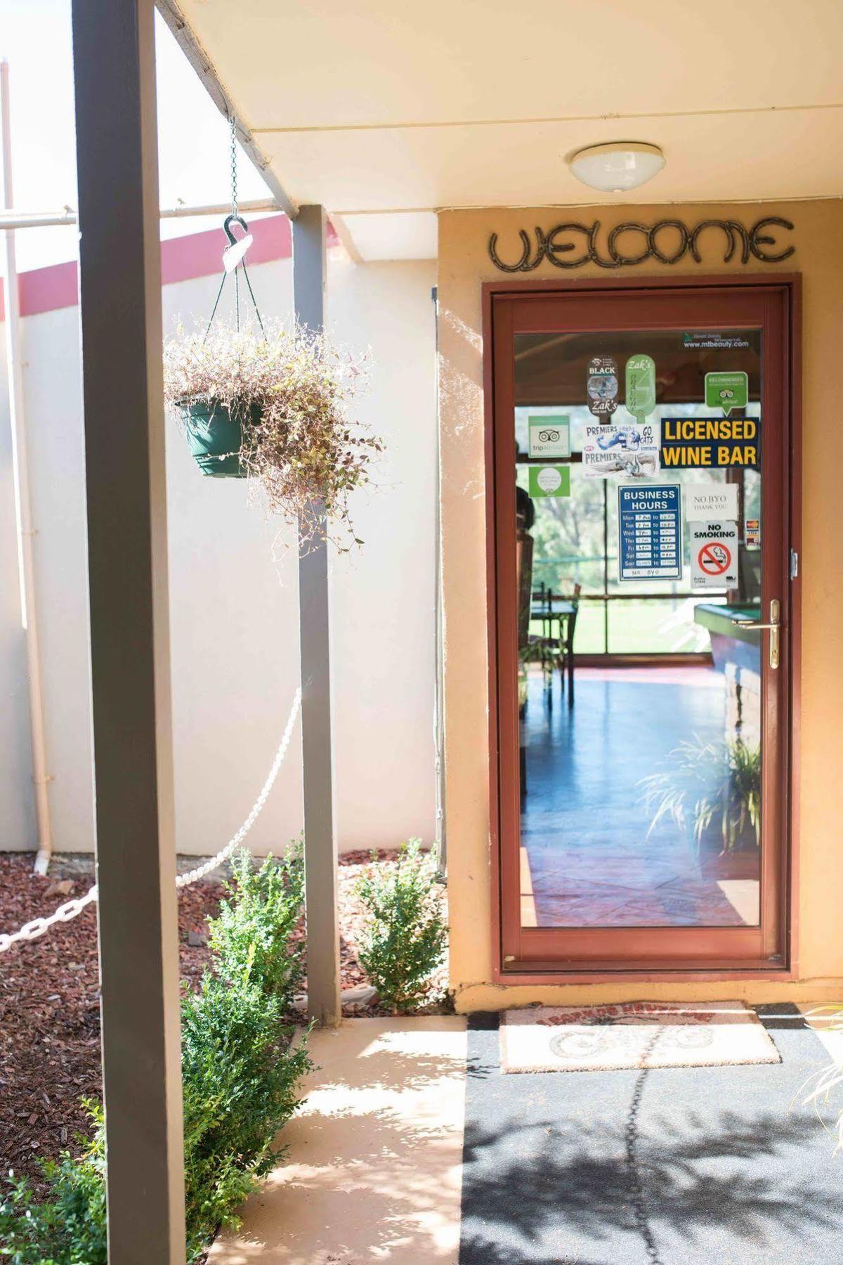 Allamar Motel Mount Beauty Exterior foto